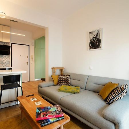 Luxury 1-Bedroom Apartment By The Sea In أثينا المظهر الخارجي الصورة